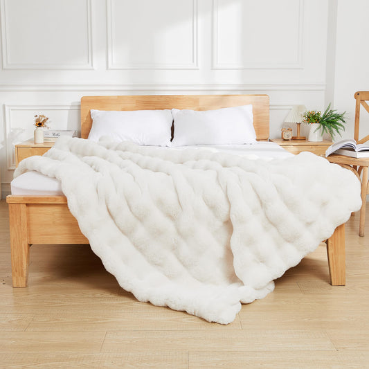 Luxury Faux Fur Bubble Throw Blanket