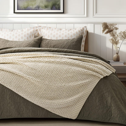 EVERGRACEHOME Chunky Chenille Throw Blankets